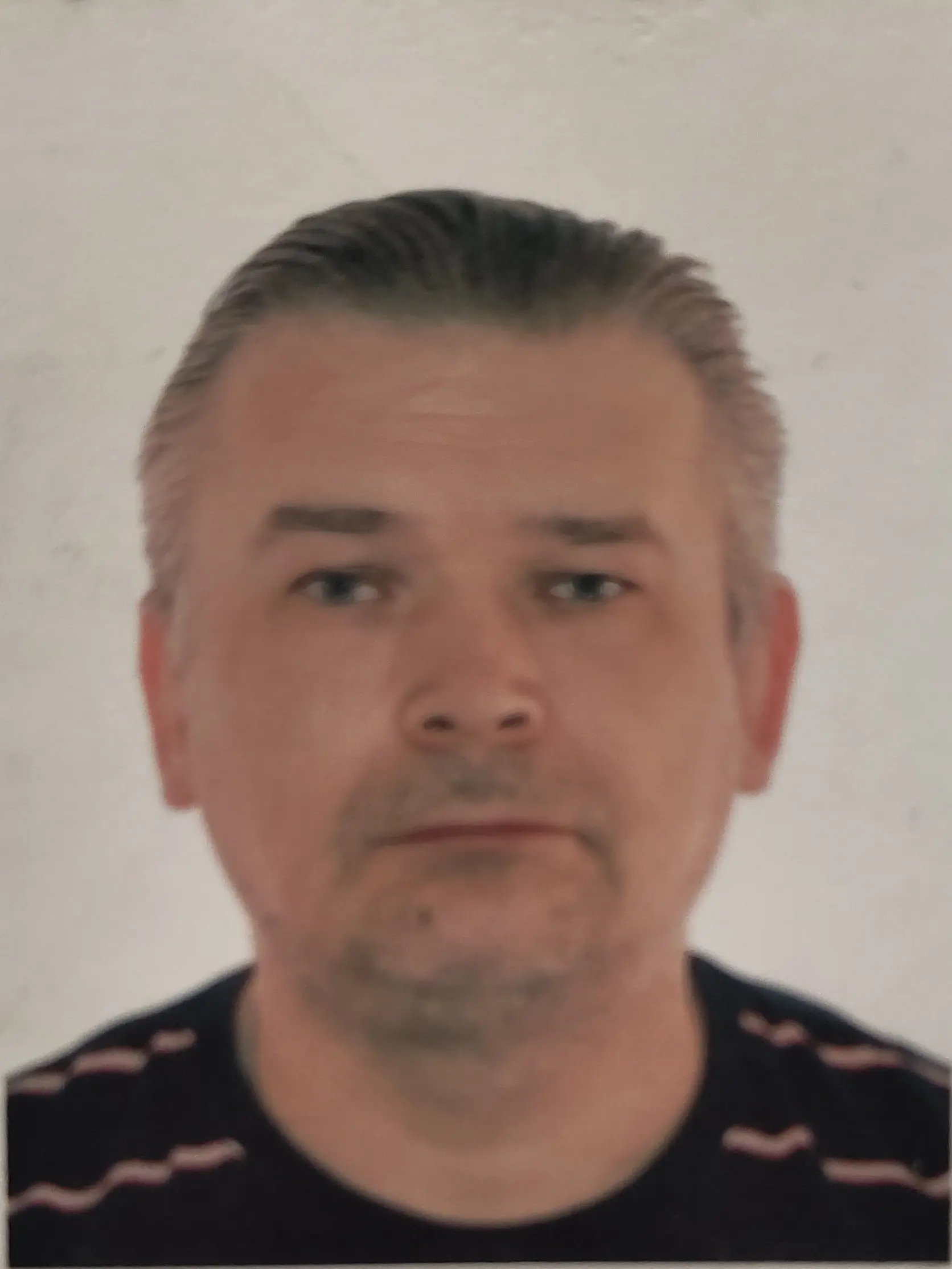Денис Салов