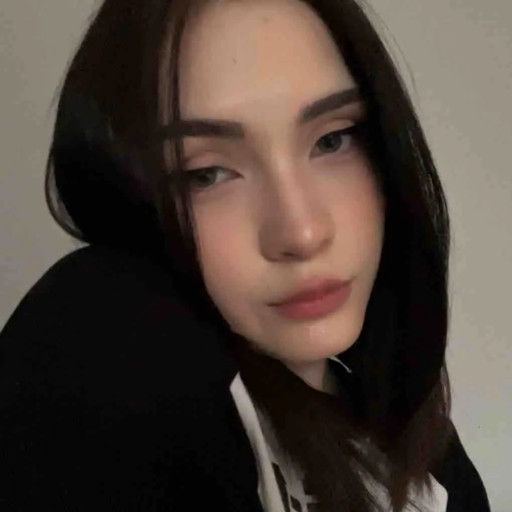 Юлия Атарова
