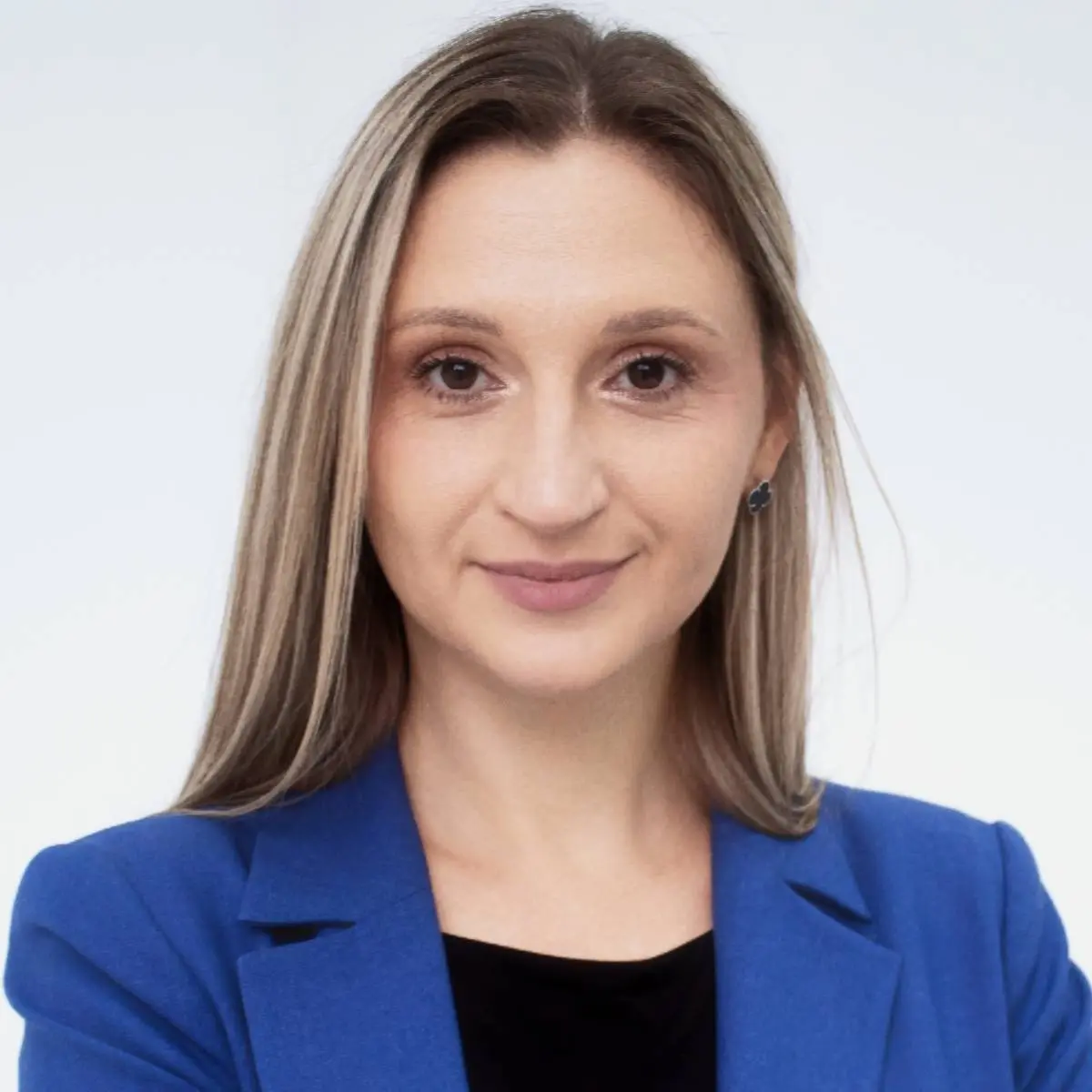 Яна Сабирова