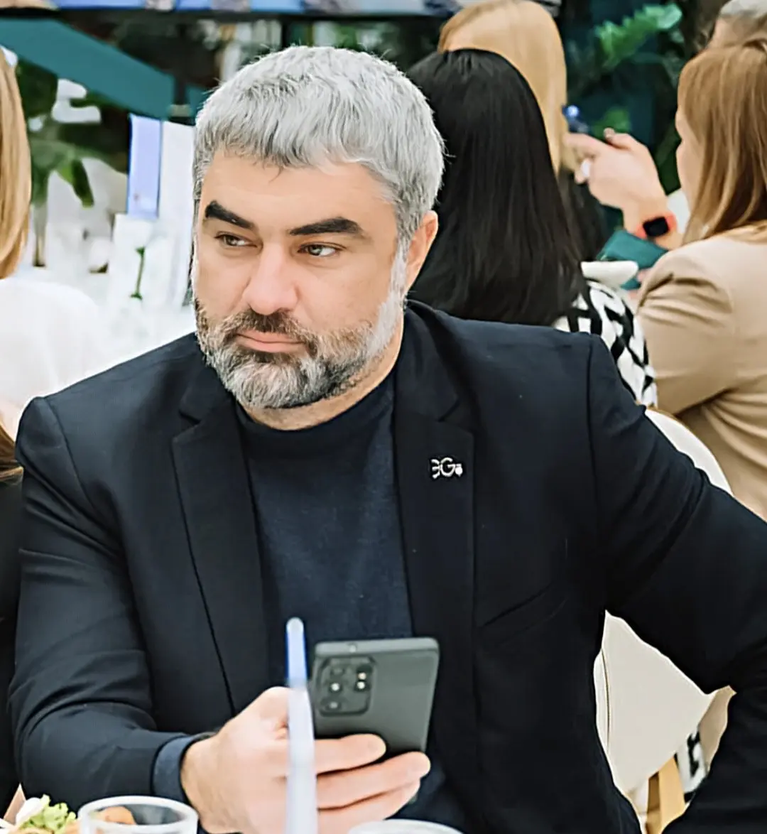 Рустам Текоев