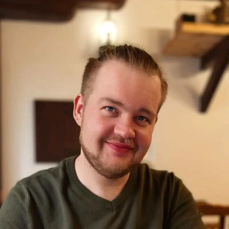 Алексей Быстров
