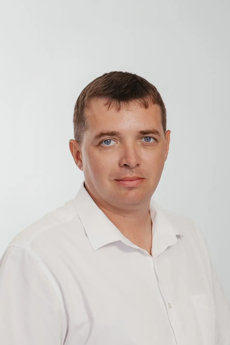 Геннадий Ефанов