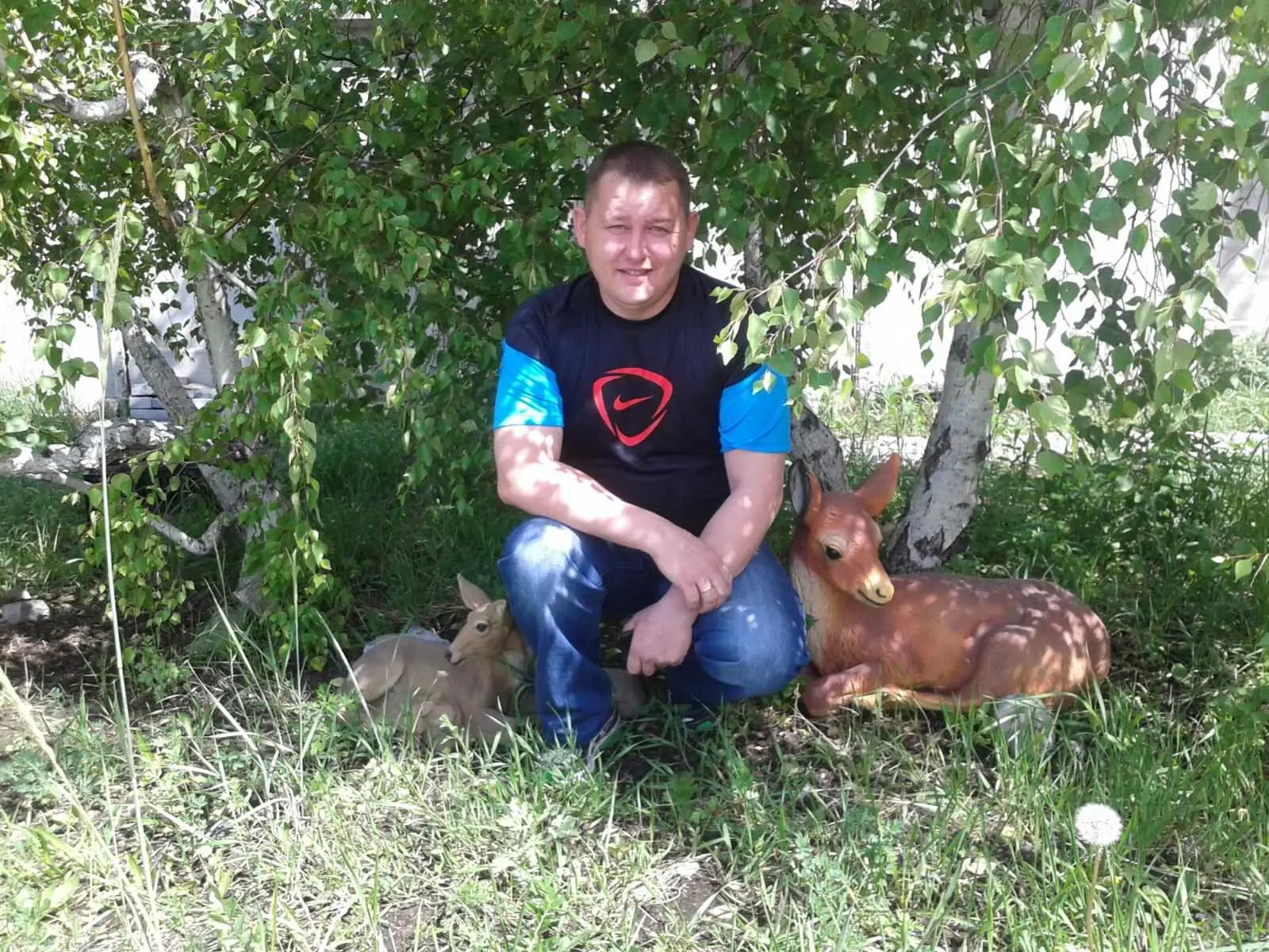 Александр Милов