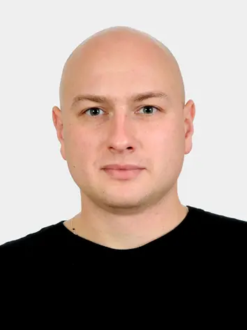 Максим Белоусов