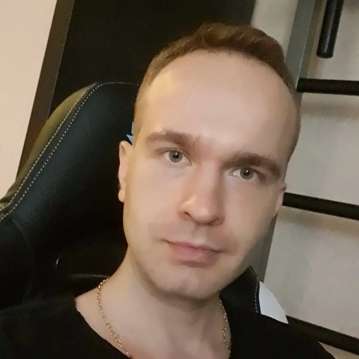 Никита Сафонов