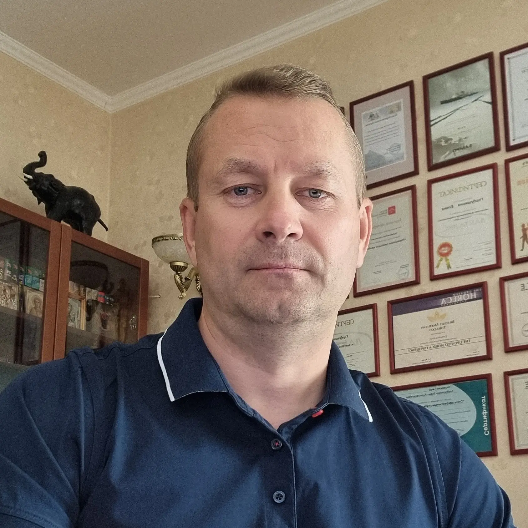 Network member avatar