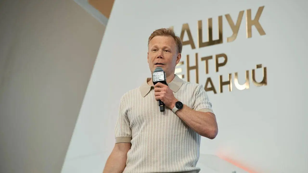 Какие цели нас мотивируют – достижимые, амбициозные или сверхамбициозные?
Этот вопрос я всегда задаю, когда веду стратсессии или OKR | Сетка — социальная сеть от hh.ru