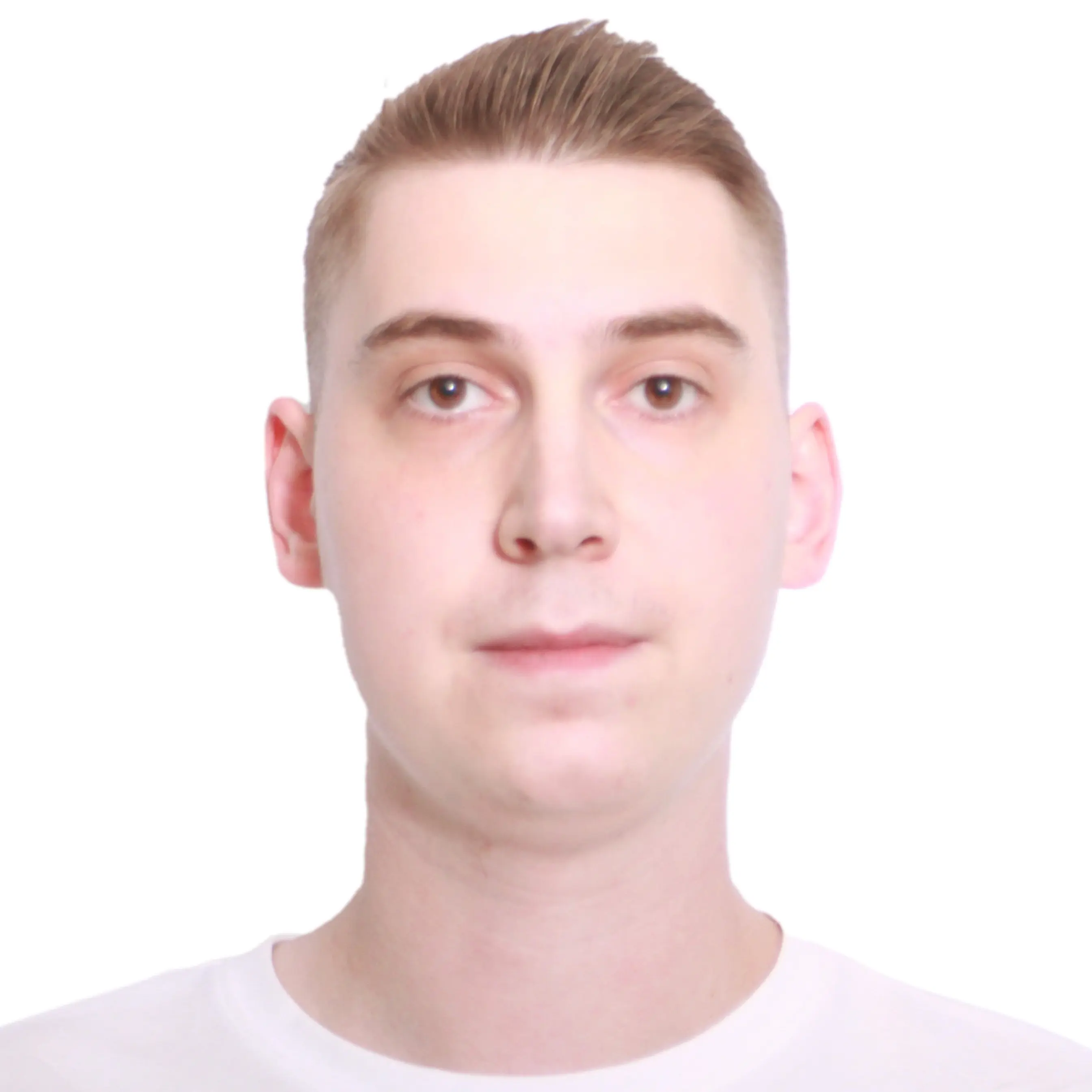 Максим Кухта