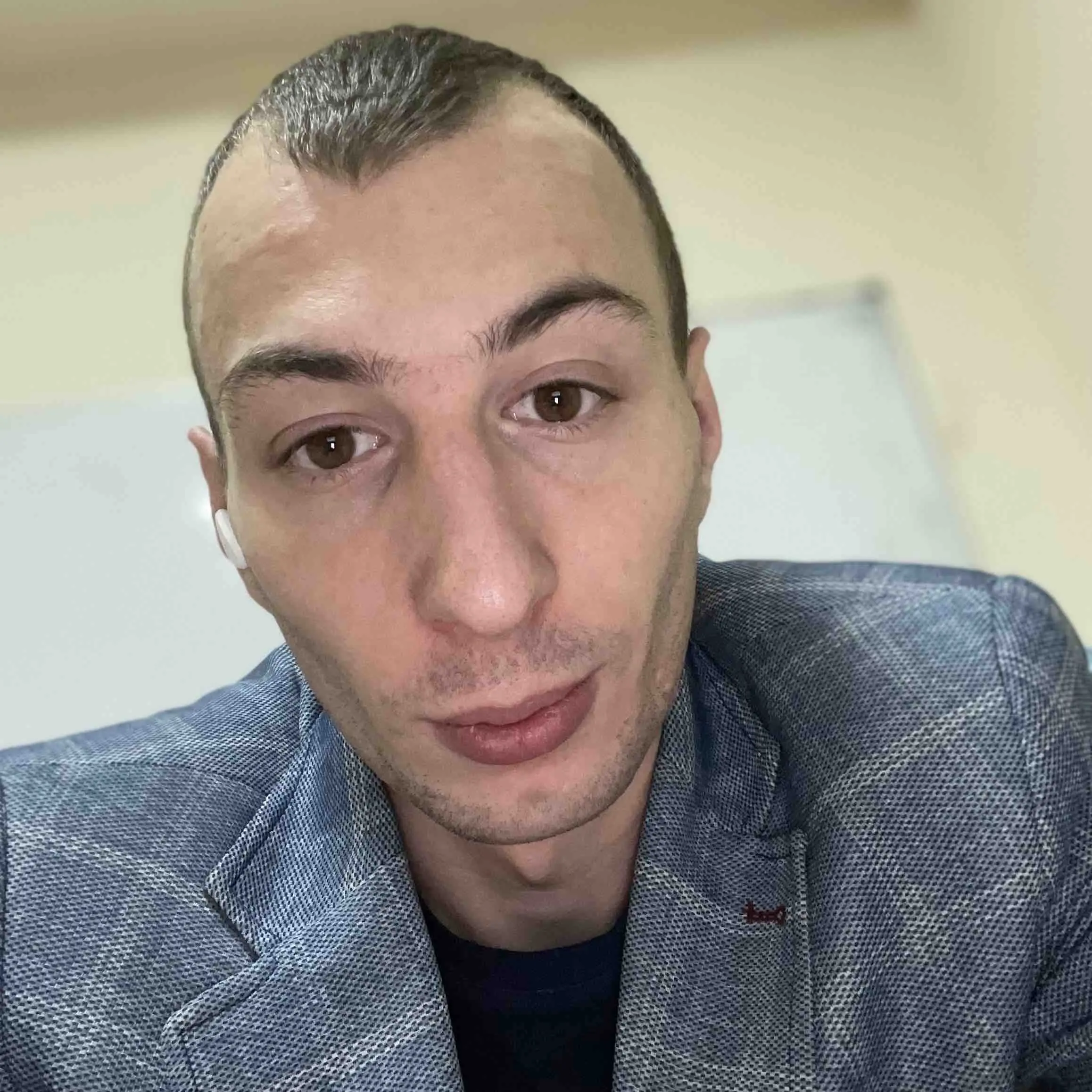 Артур Гуляев