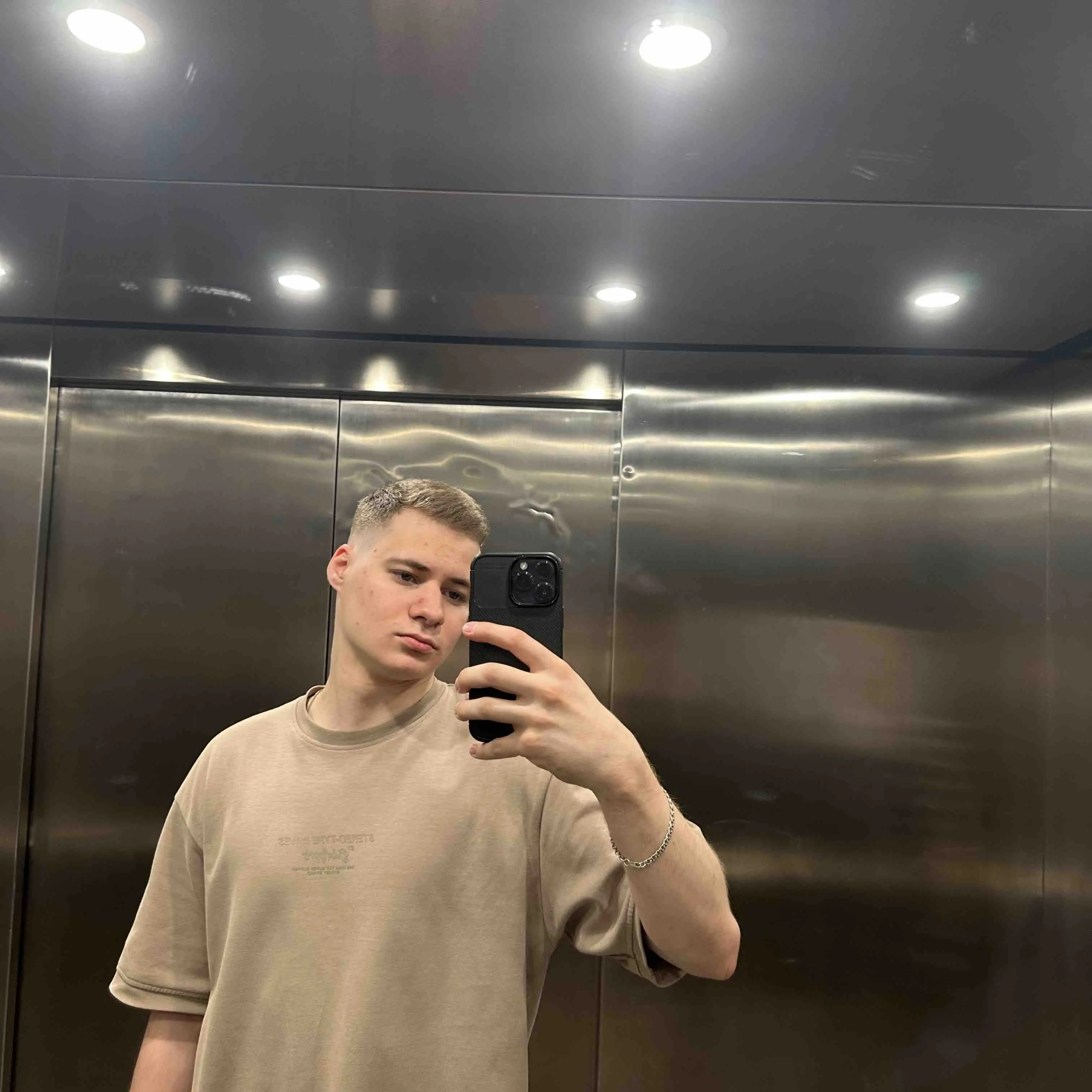 Кирилл Санин