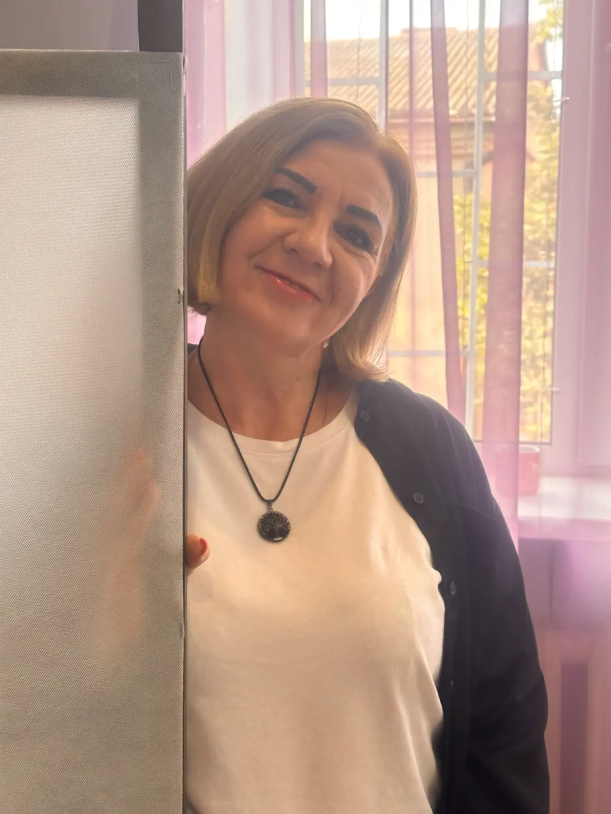 Доброго утра, дорогие❤️🙌
Про цели и обесценку
Не так давно задумалась о своих целях и желаниях.
И если собрать воедино картинку, мою жизнь и реальность, многое из запланированного реализуется | Сетка — социальная сеть от hh.ru