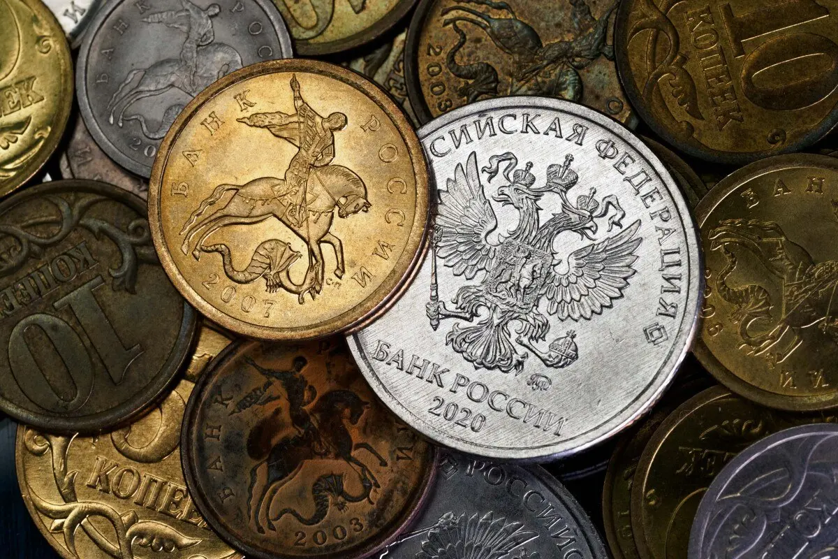 Путин: Твердый рубль — хорошо для людей
#Россия #Рубль #Экономика #Выводы #СМИ #Путин | Сетка — социальная сеть от hh.ru