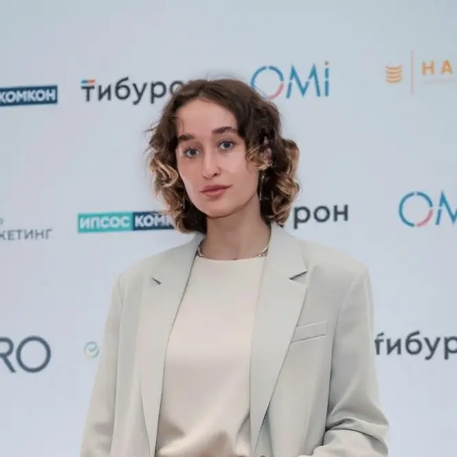 Наталья Попова