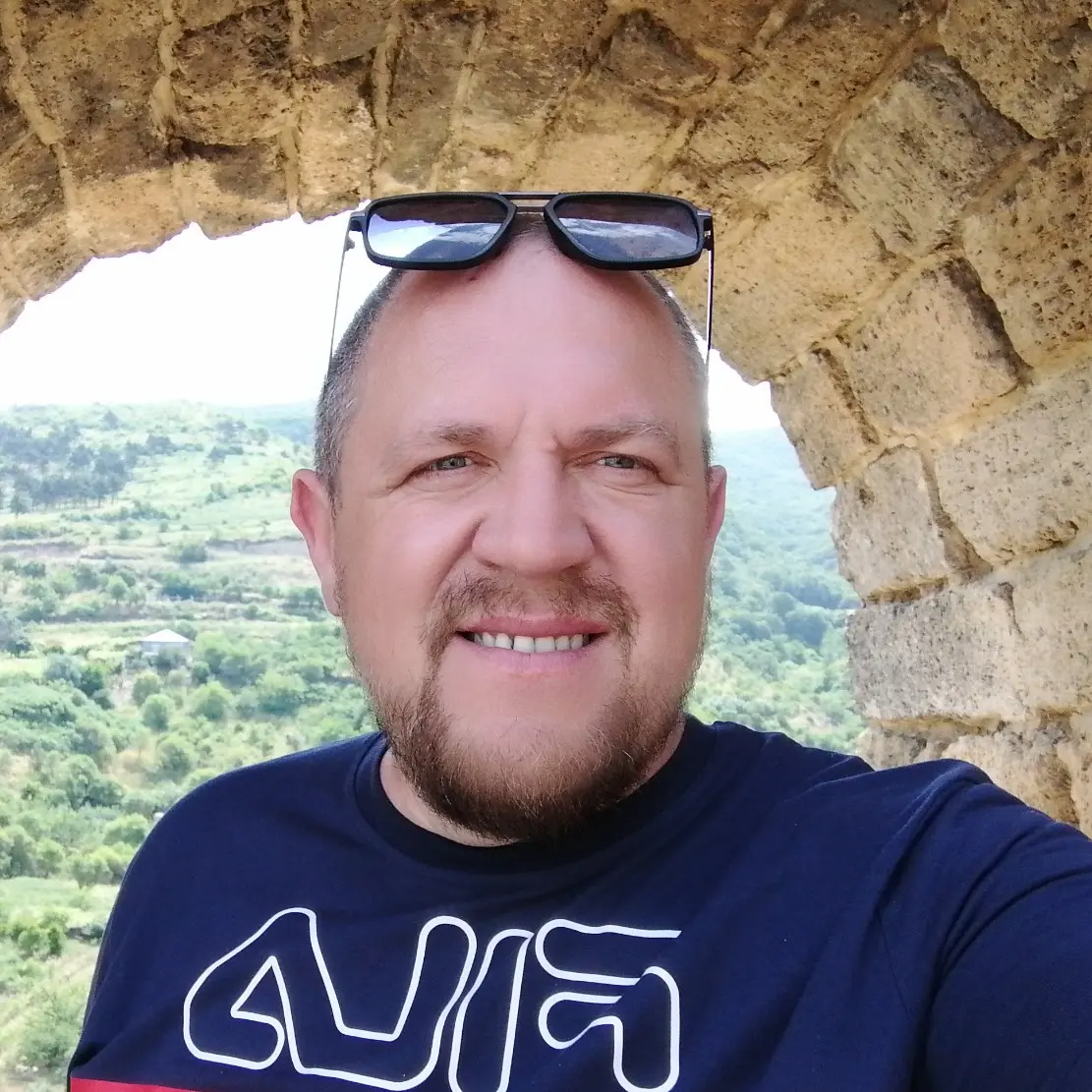 Николай Казаков