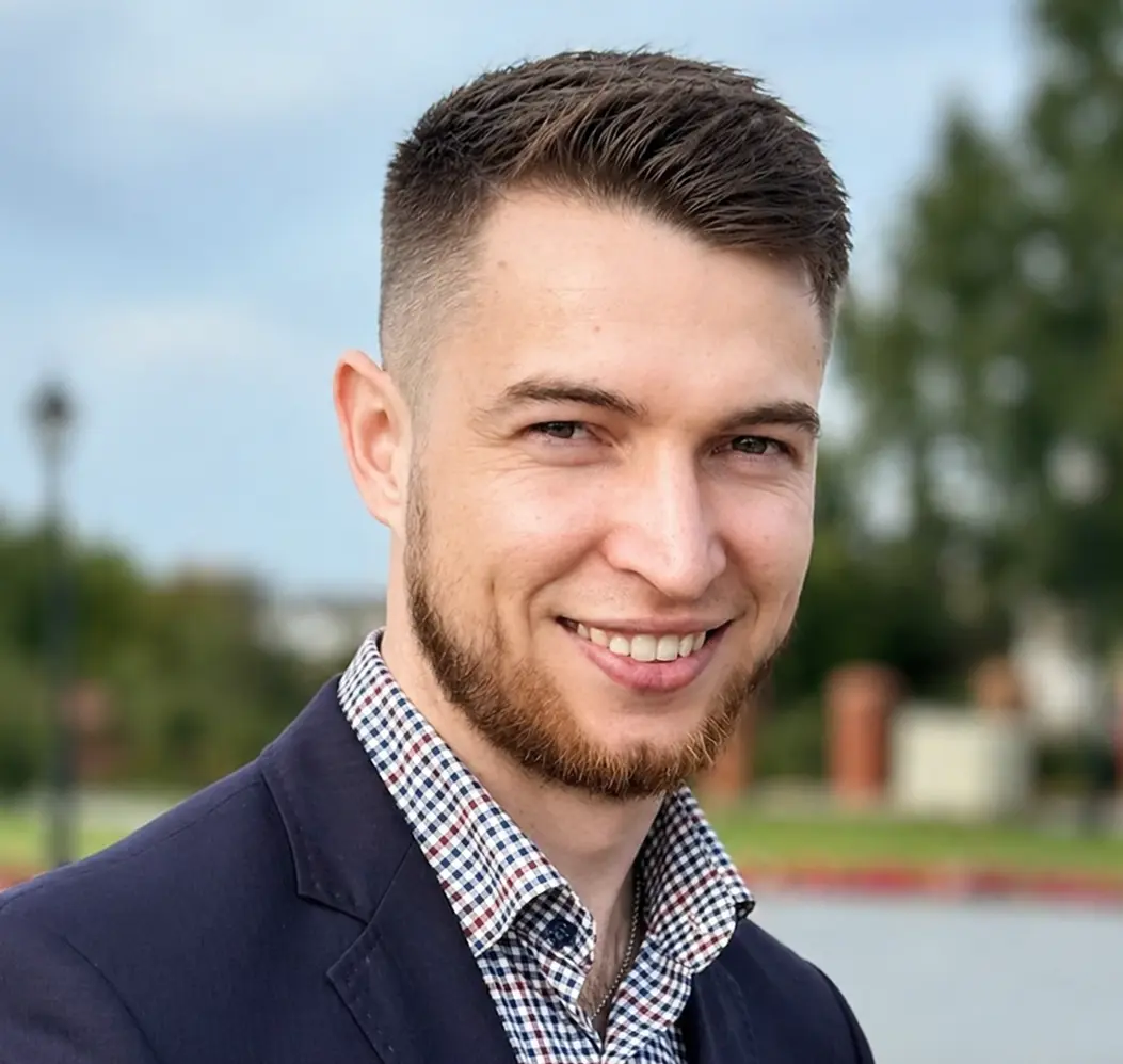 Алмаз Зиануров