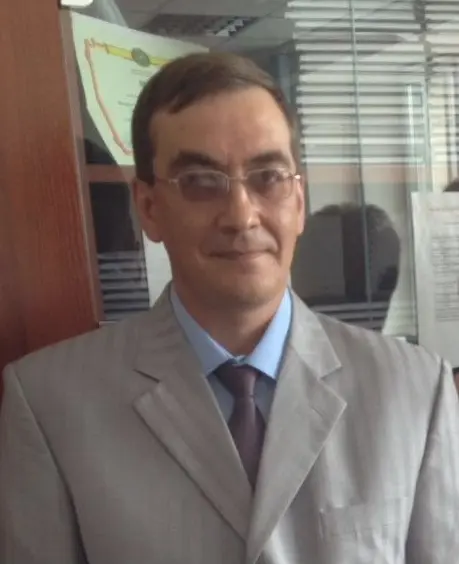 Юрий Маслов
