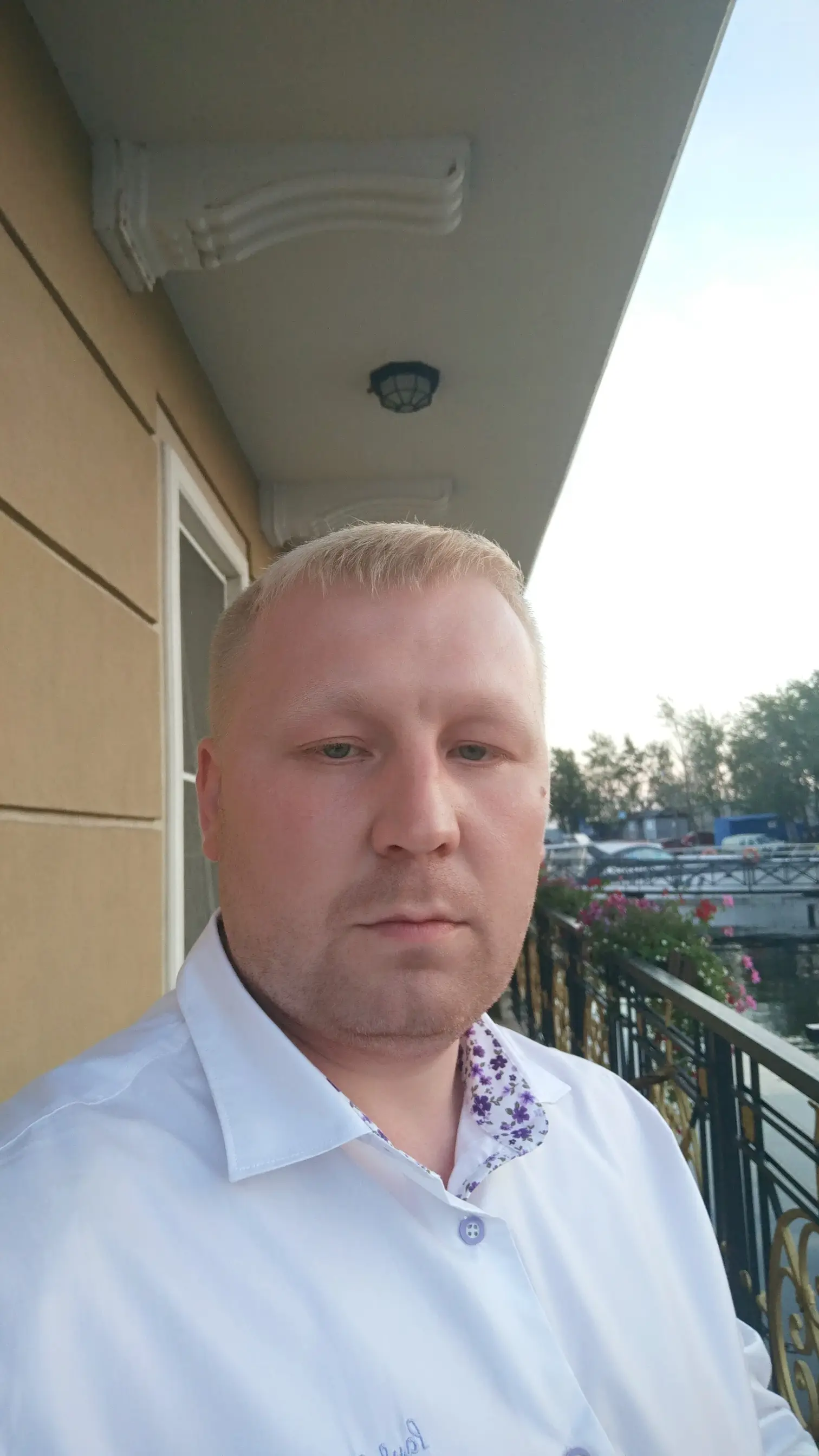 Роман Петров