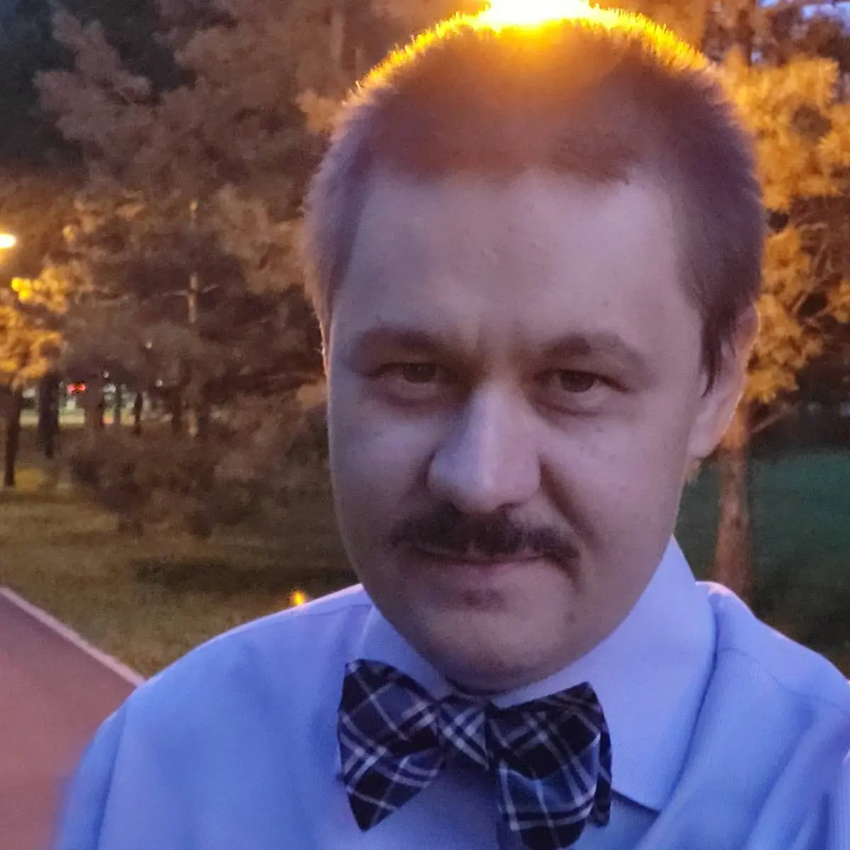 Артем Гусаренко