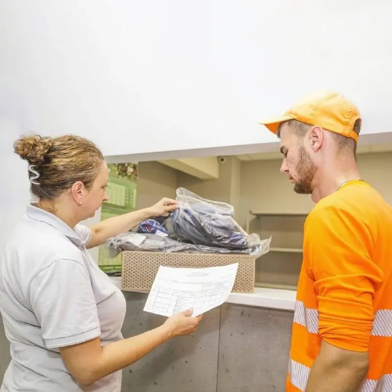👷‍♂Комбинат КМАруда открыл Центр выдачи средств индивидуальной защиты (СИЗ).
Теперь все сотрудники предприятия получают спецодежду в одном месте. Для удобства работников запущено мобильное приложение | Сетка — социальная сеть от hh.ru