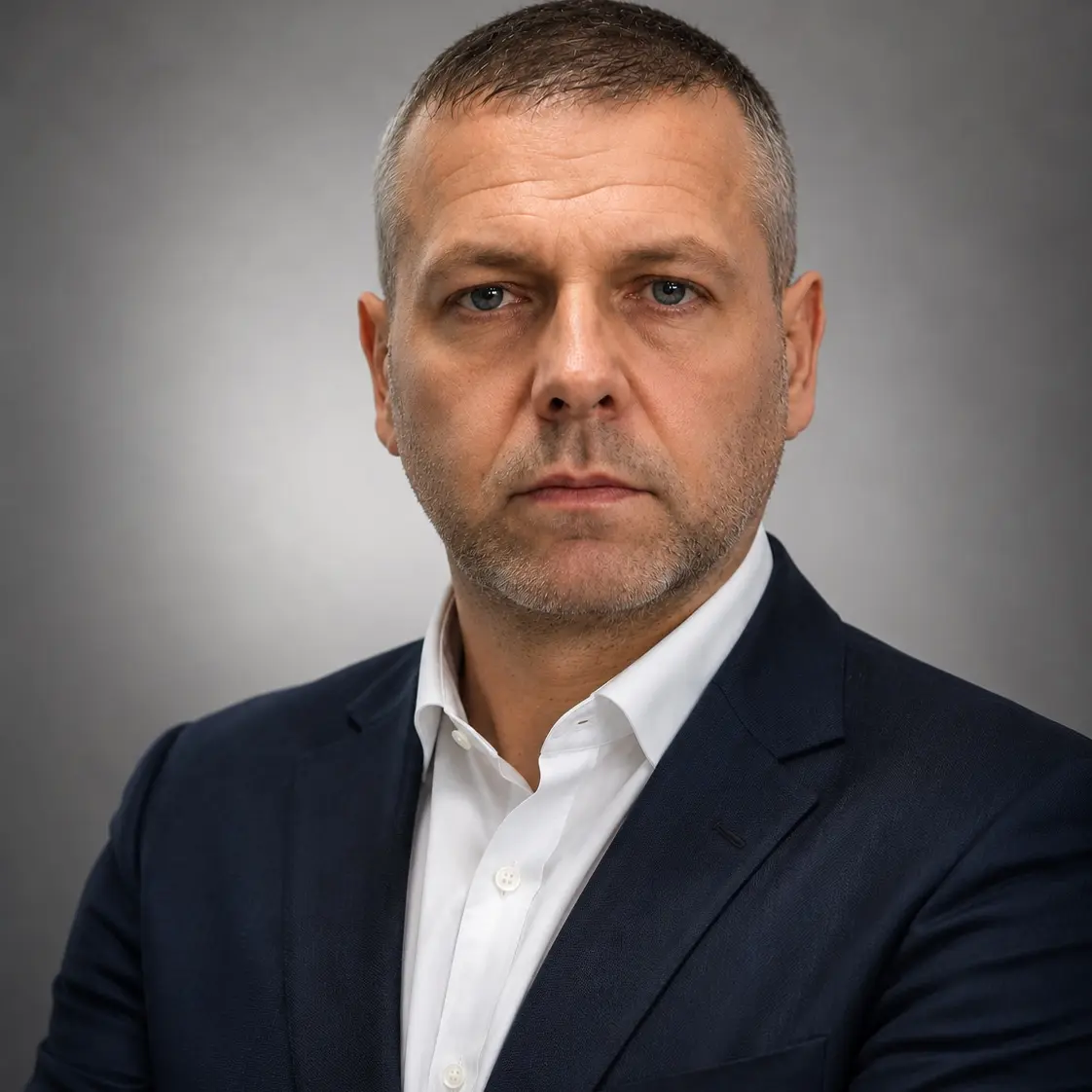 Михаил Медведев