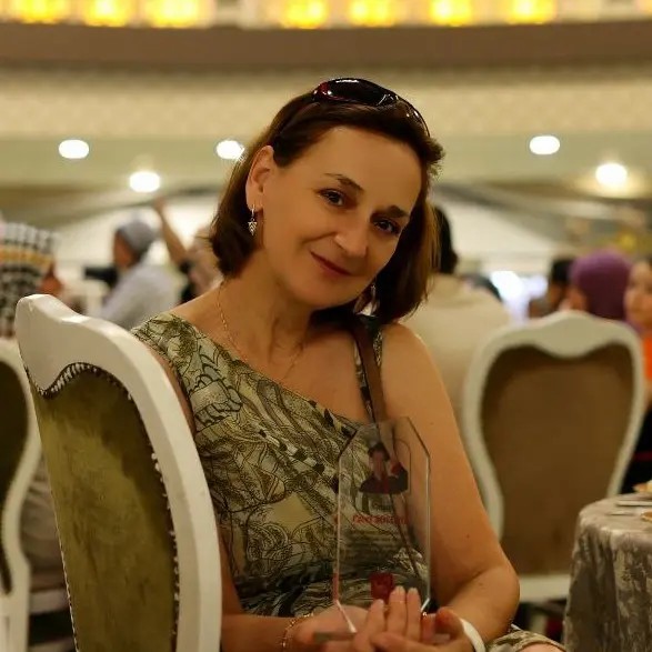 Елена Соловова