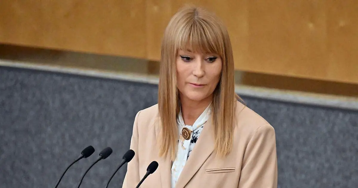 Журова объяснила, почему не стоит называть дворец в честь Загитовой
#Россия #Журова #Спорт #Мнение #Загитова #Школа | Сетка — социальная сеть от hh.ru
