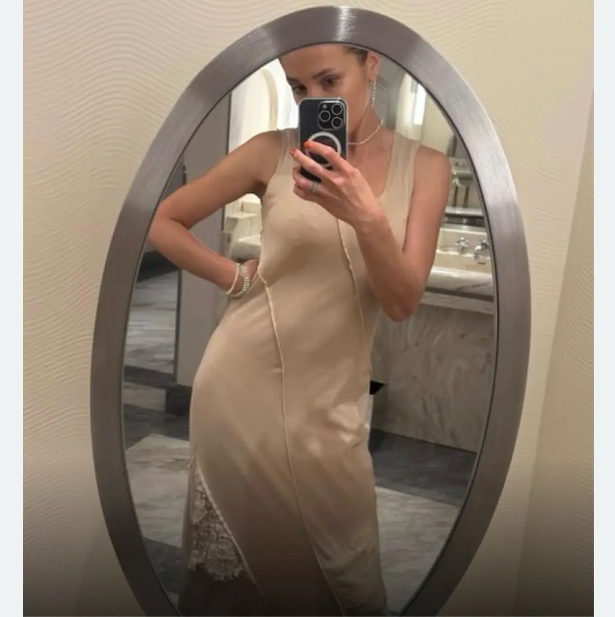 Яна Ани