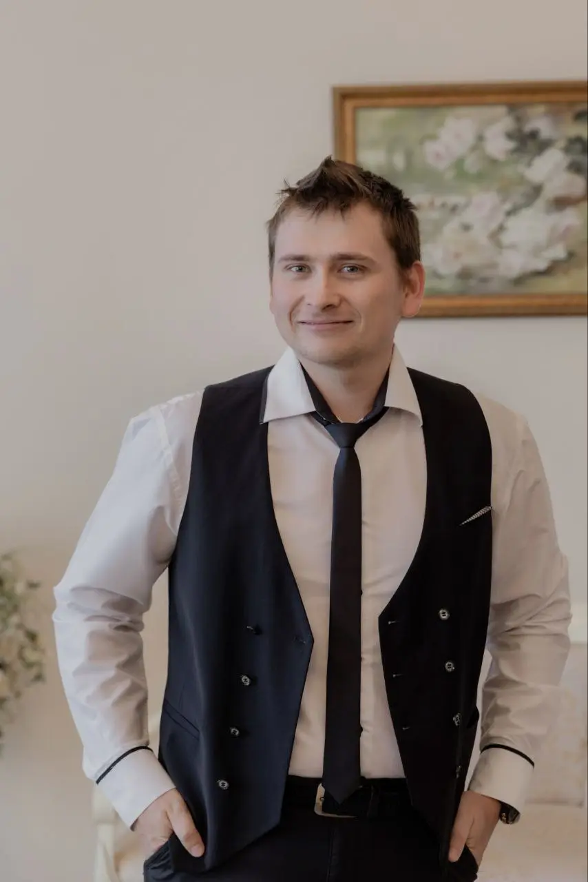 Максим Ратников