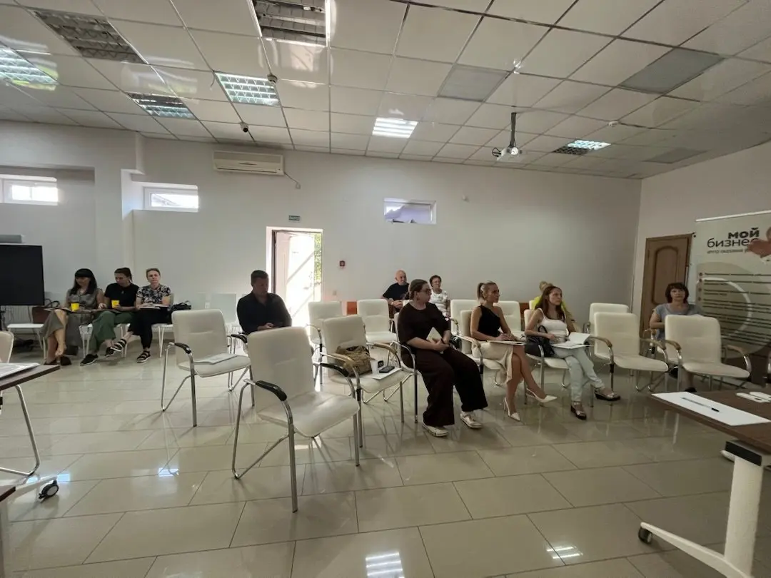 Пара фото с прошедшего семинара #логистика в #мойбизнес Таганрог | Сетка — социальная сеть от hh.ru