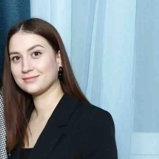 Алина Бояринова