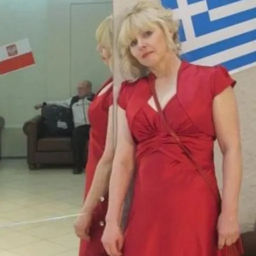 Любовь Потапова