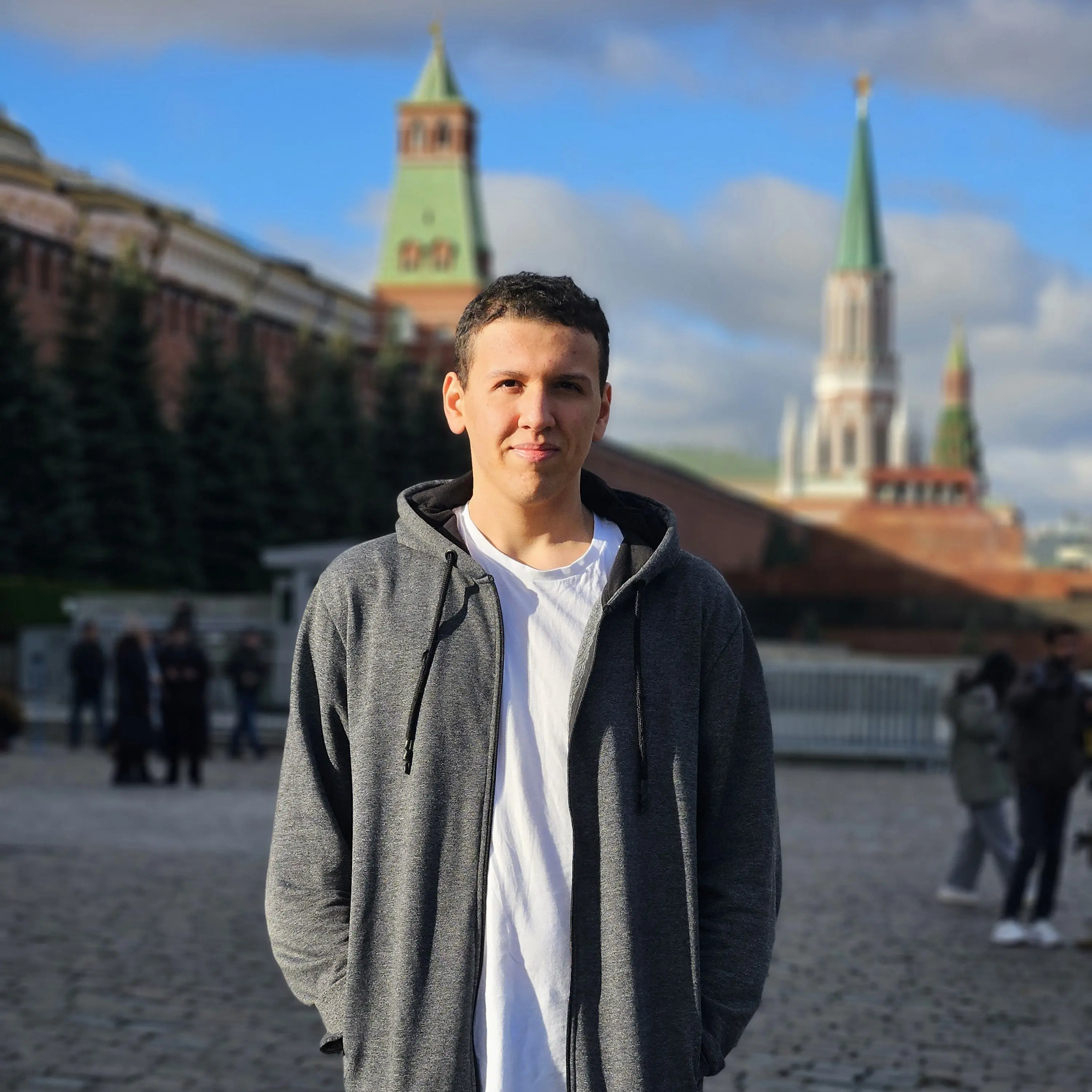 Карен Акобян