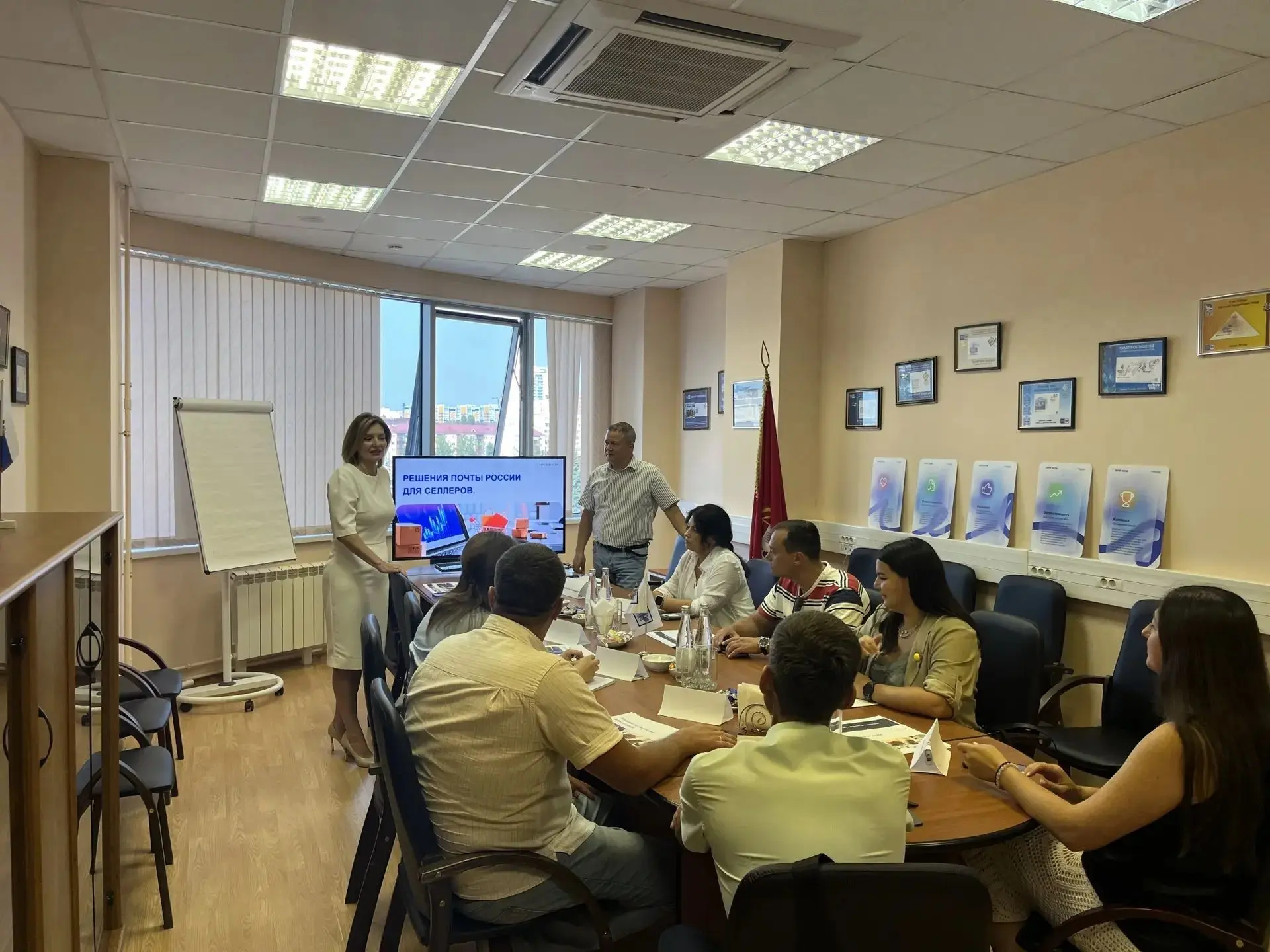 В УФПС Республики Мордовия 7 августа провели Круглый стол с бизнес-сообществом, для действующих и потенциальных партнеров | Сетка — социальная сеть от hh.ru