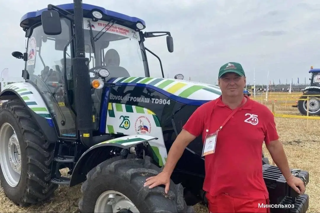 🚜 Ставрополец впервые выиграл «Трактор-шоу» на чемпионате России
Предприниматель из Кочубеевского округа Дмитрий Ладный стал победителем соревнований на скорость и мастерство управления трактором | Сетка — социальная сеть от hh.ru