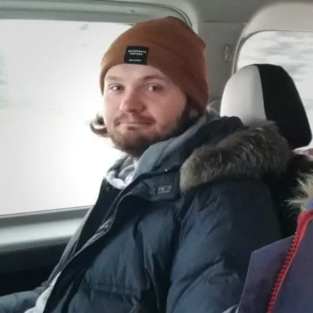 Денис Лебедев