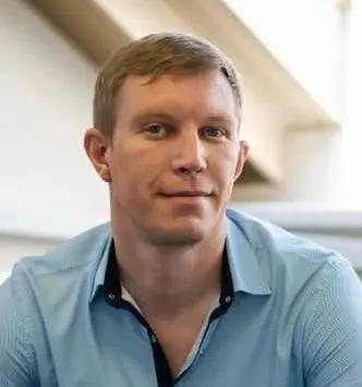 Алексей Иванов
