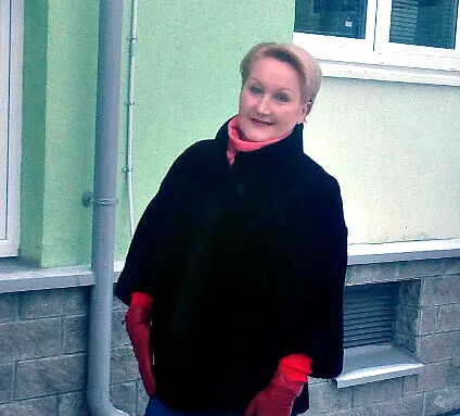 Вера Апойкова