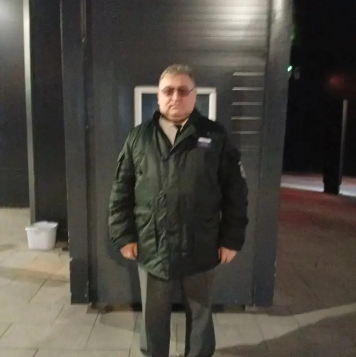 Дмитрий Овчаренко