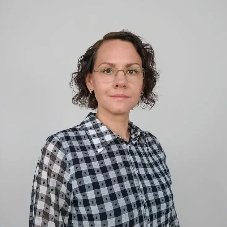Анна Иванова
