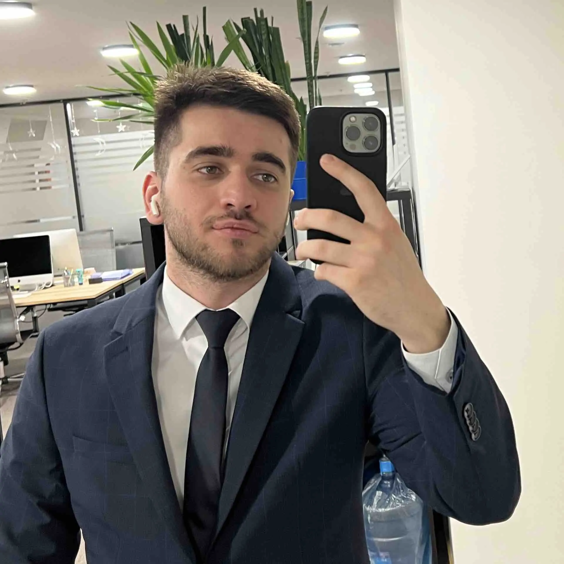 Network member avatar