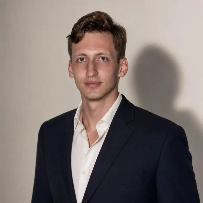 Глеб Адамоков