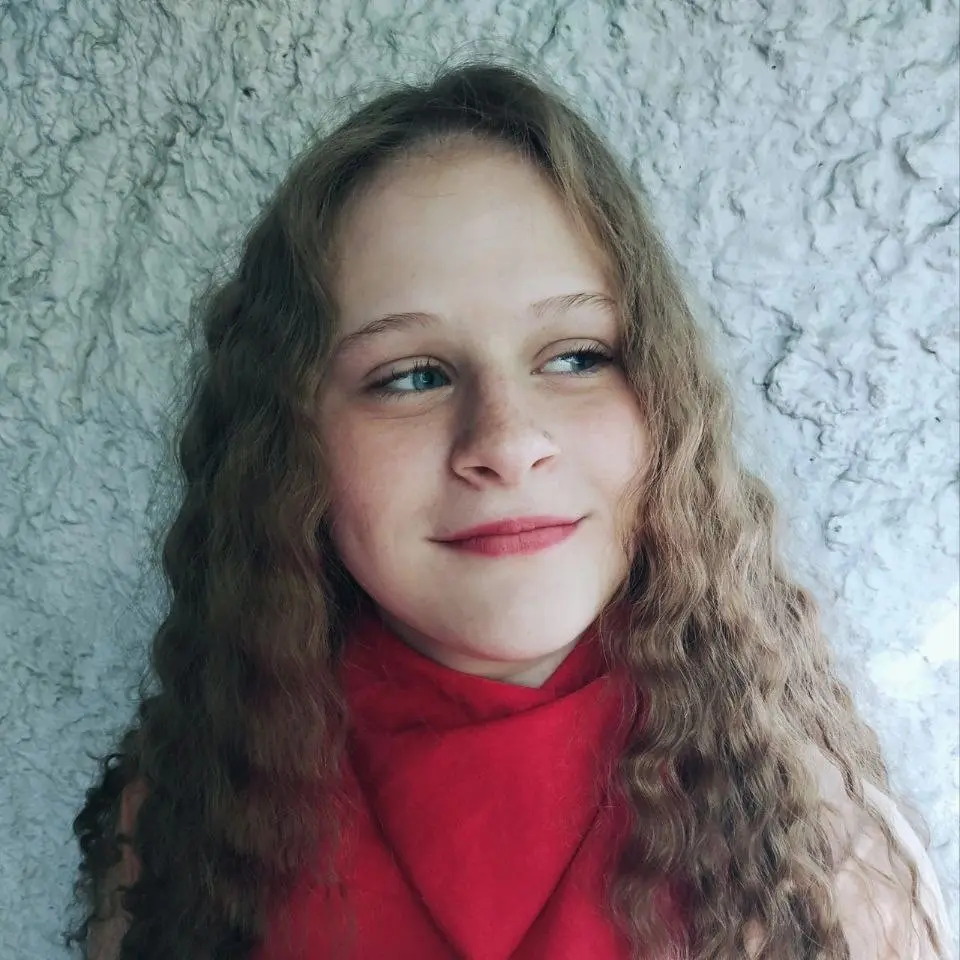 Александра Горшкова