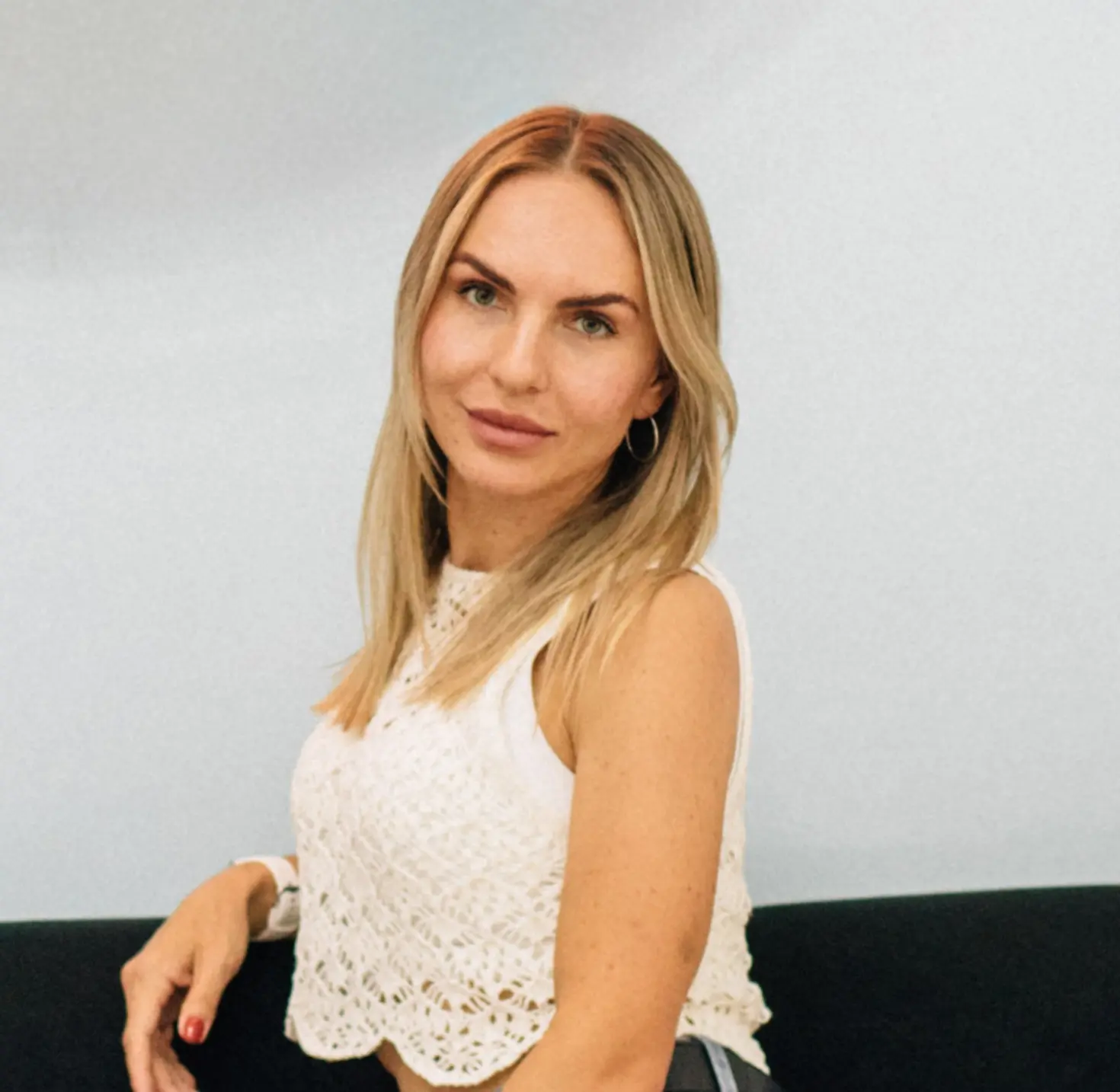 Яна Тузова