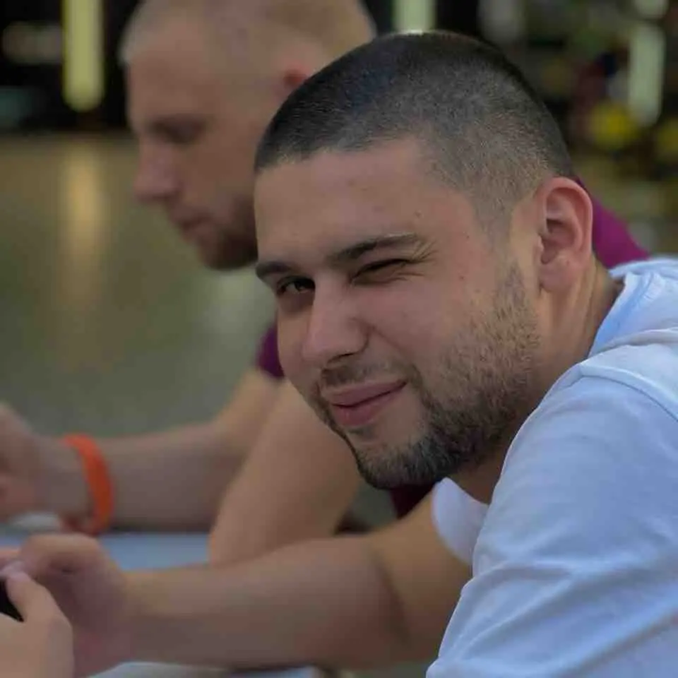 Павел Богданов