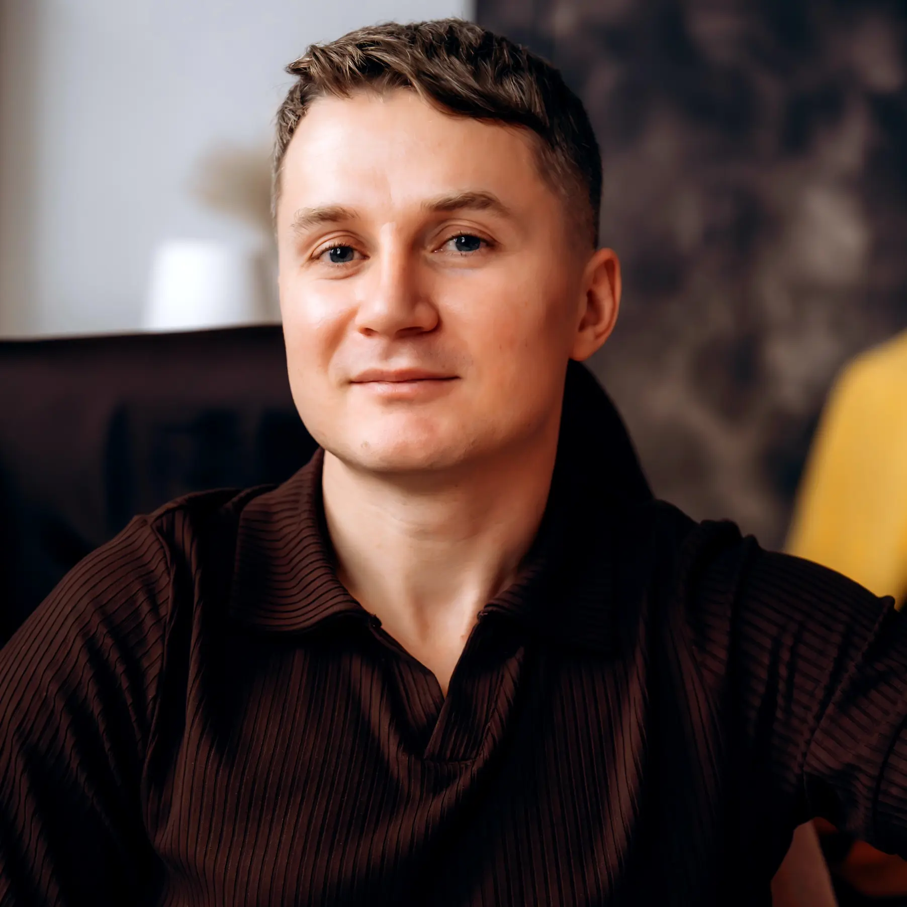 Александр Фролов