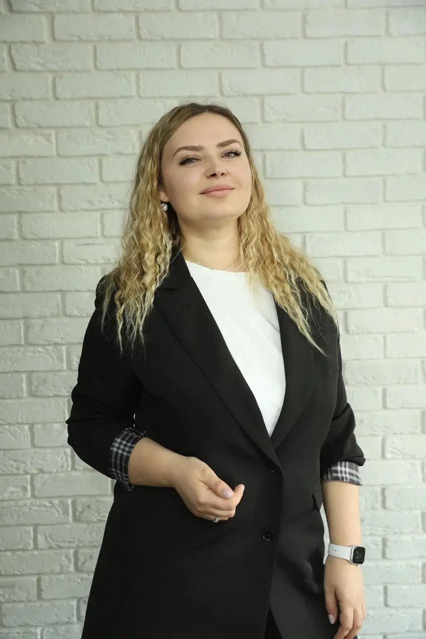 Александра Проскура