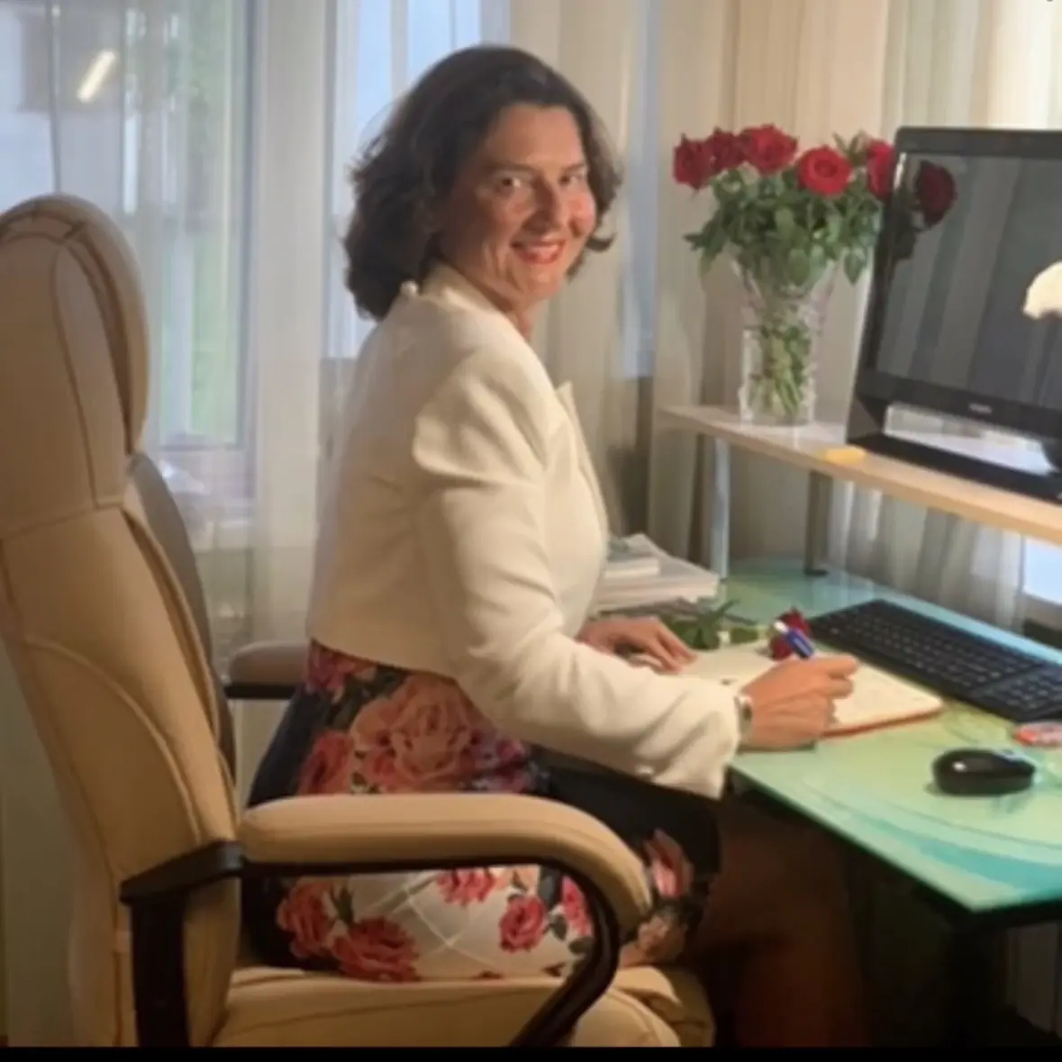Елена Семенова