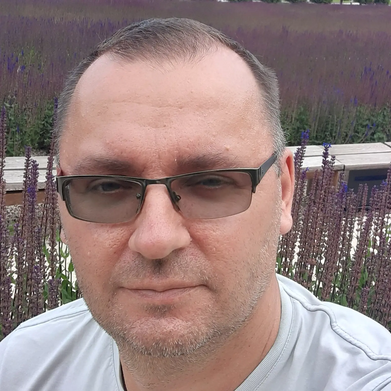 Александр Тихонов