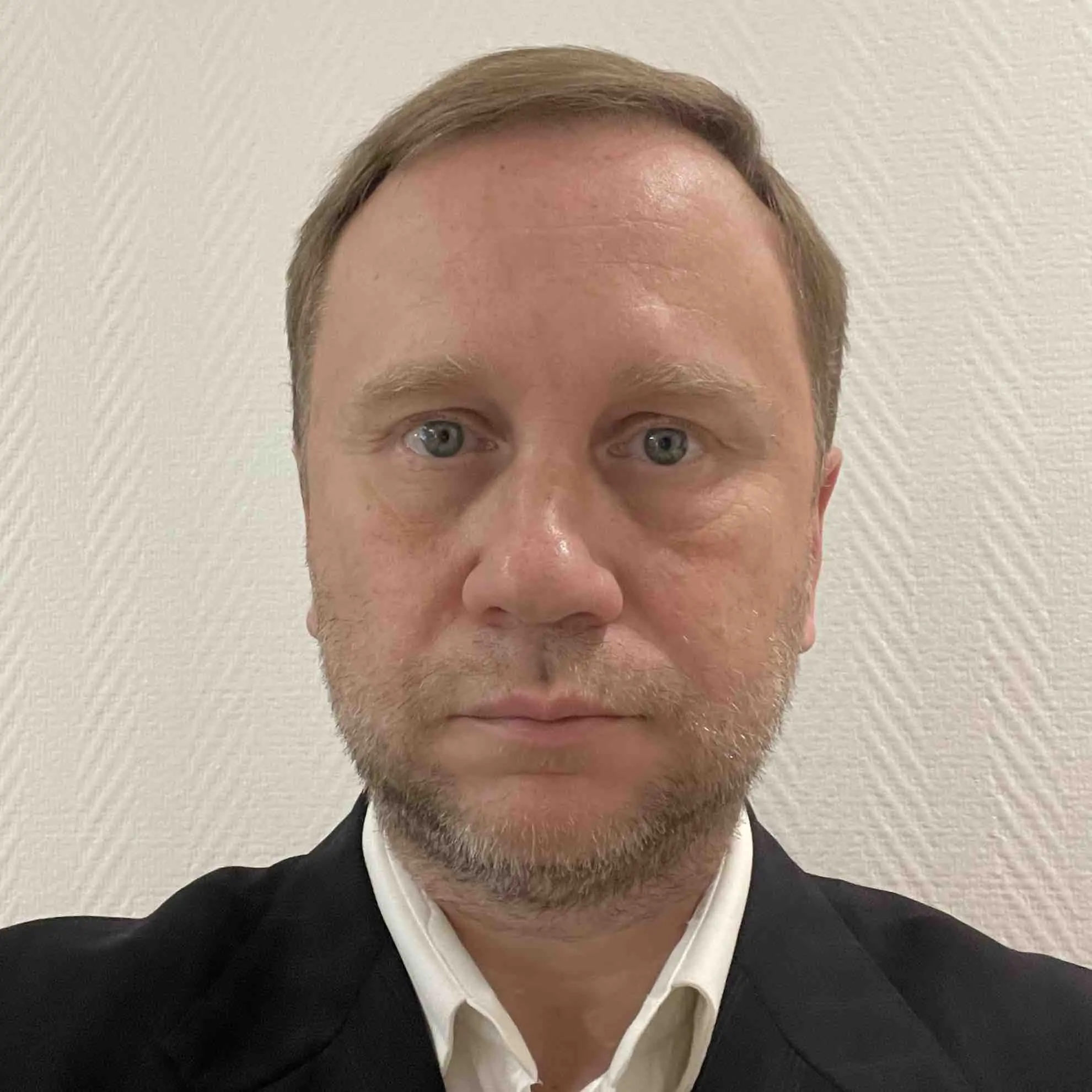 Виталий Хлопонин