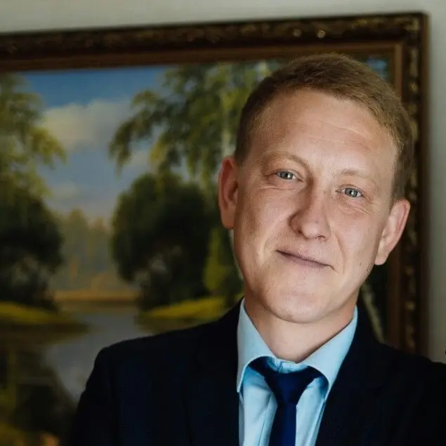 Дмитрий Уткин